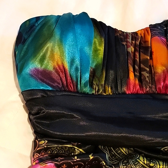 Strapless Mini - Picture 2 of 7